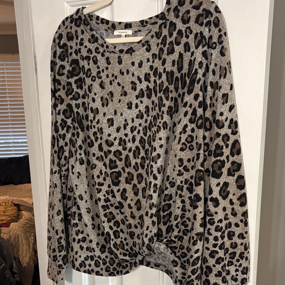 Anthropologie Gray and Black Animal Print Sweater